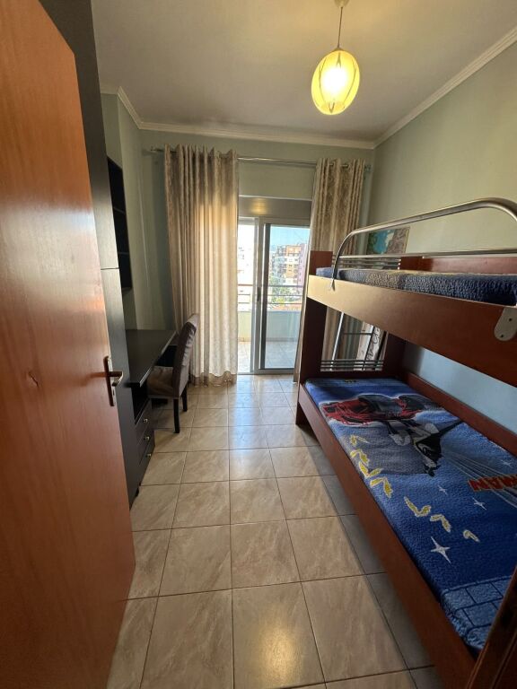 Astir jepet me qera apartament 2+1+ballkon,i mobiluar 50,000leke