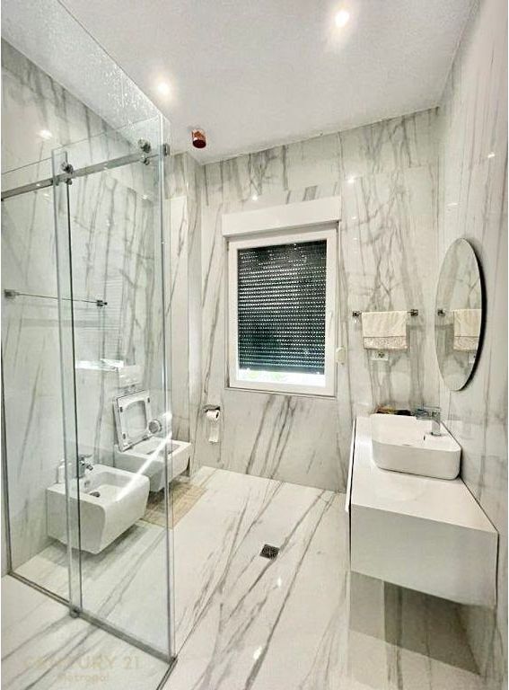 4-storey villa for rent, near TEG.