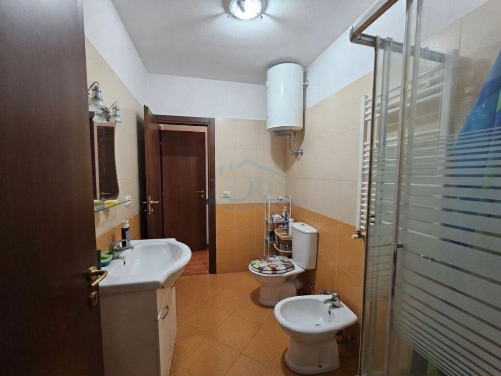 Rent, Apartment 2+1+2, Jordan Misja Street, Tirana.
