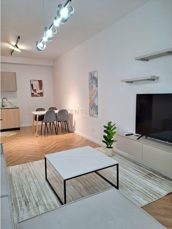 Appartamento 1+1 in Vendita in Via Mine Peza, Tirana - 203.000€ | 69,5 m²