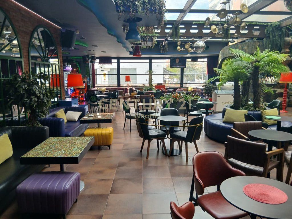 FOR RENT SPACE WITH MODERN FURNISHING + BUSINESS AT A SINGLE PRICE, ASTIR