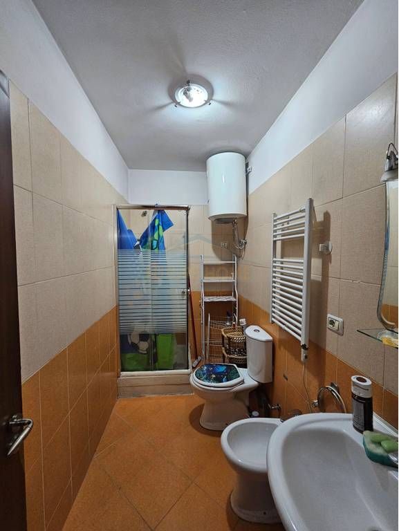 Rent, Apartment 2+1+2, Jordan Misja Street, Tirana.