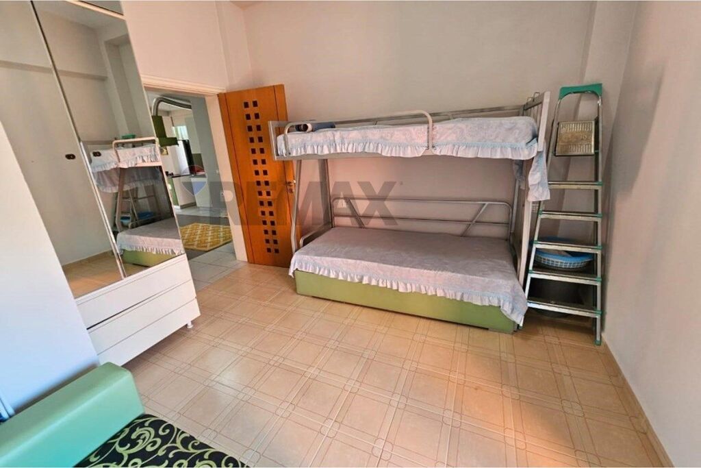 SHITET APARTAMENT 2+1+2 NE GOLEM