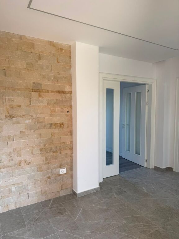 🏡 JEPET ME QIRA VILË – MJULL BATHORE
