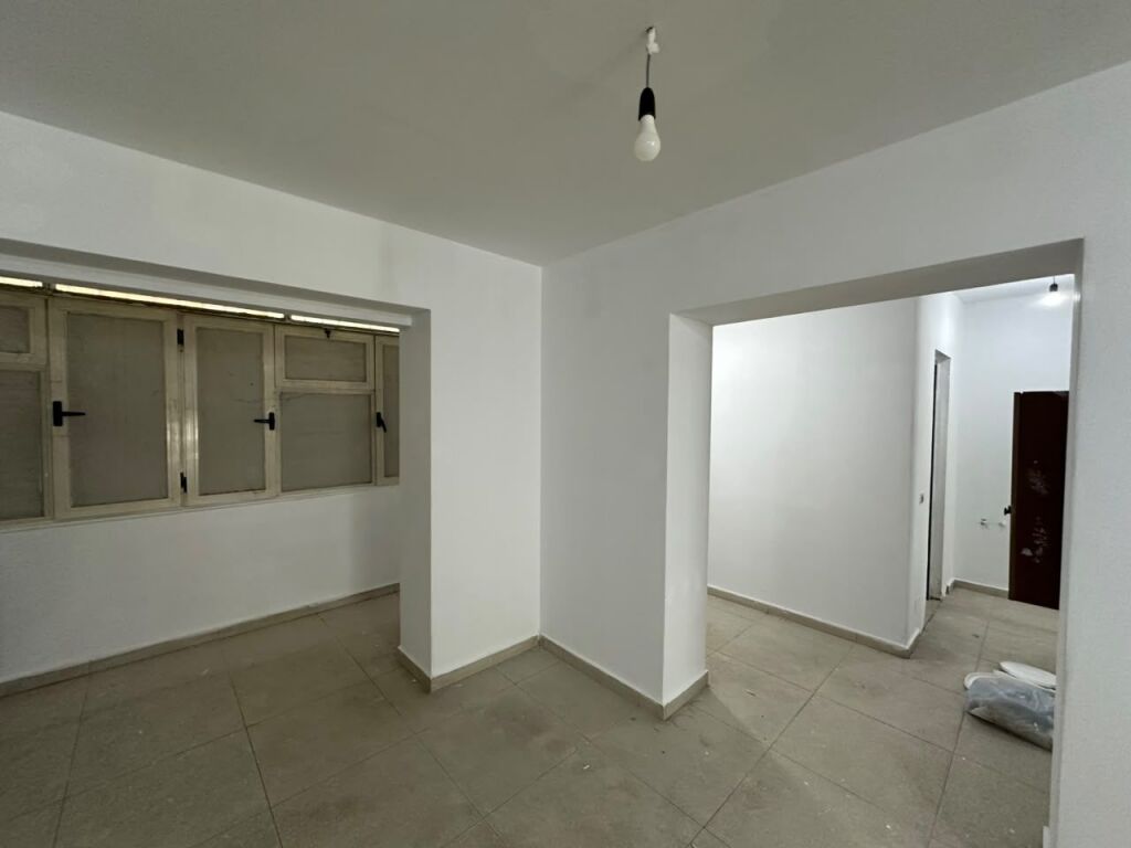 Rent, Business Premises, Durres Road, Tirana
