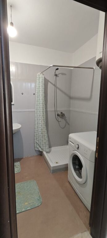 ‼️Jepet me qera Garzoniere 📍Kompleksi Fratari, Astir