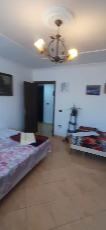 Appartamento 2+1 adatto per affitto Ospedale sotto il marciapiede !