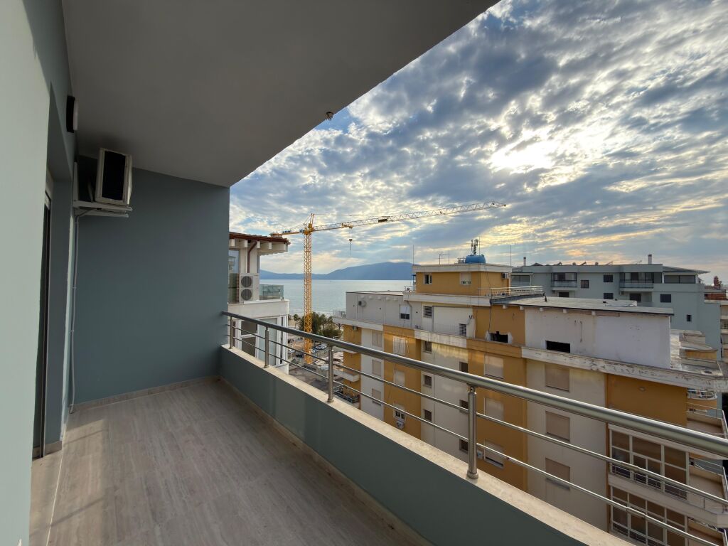 2+1 apartment for sale on the Lungomare Sea View