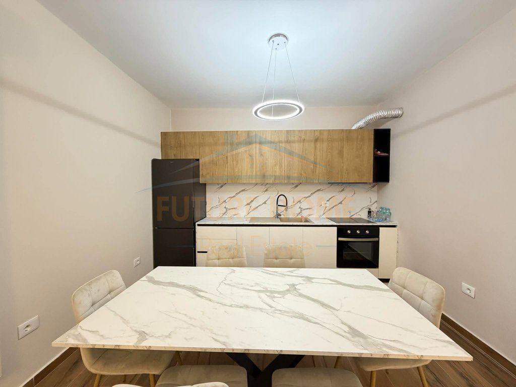 In vendita, Appartamento 2+1+2, Oasis Residence, Unaza e Re