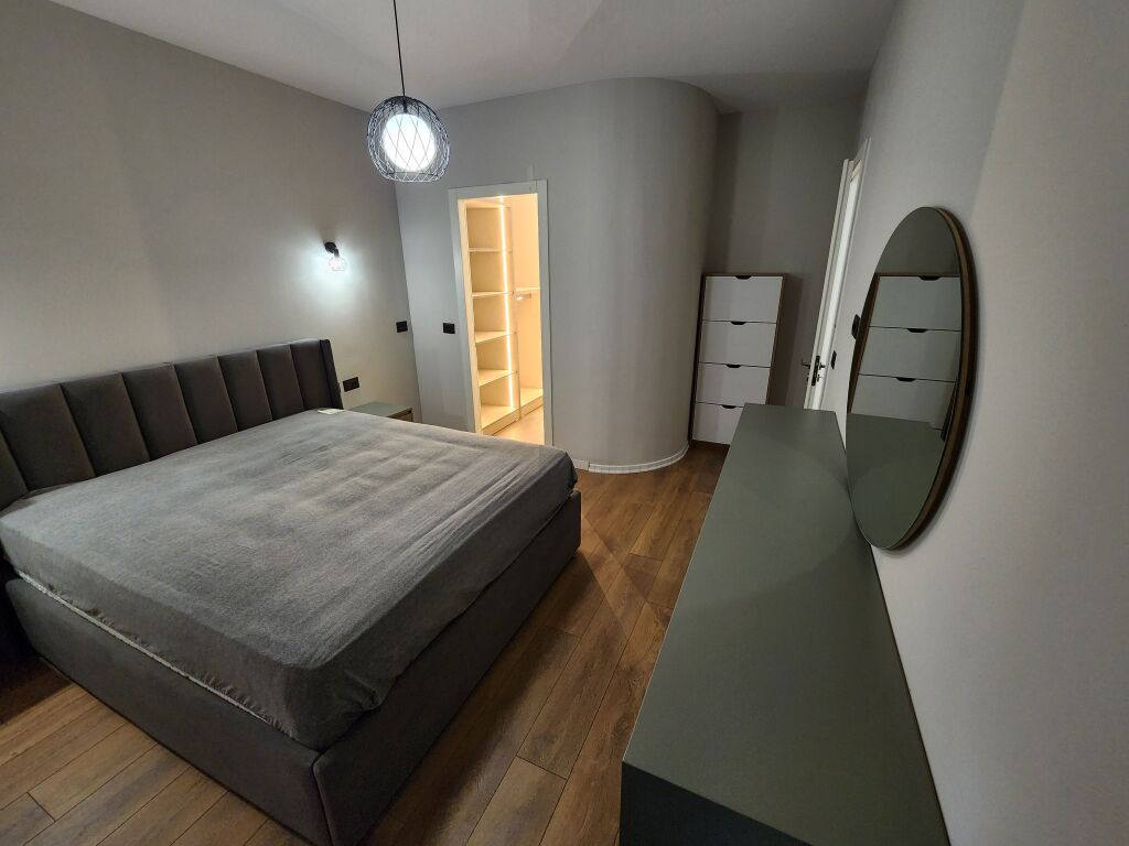 Shitet,Apartament 1+1, Liqeni i Thate