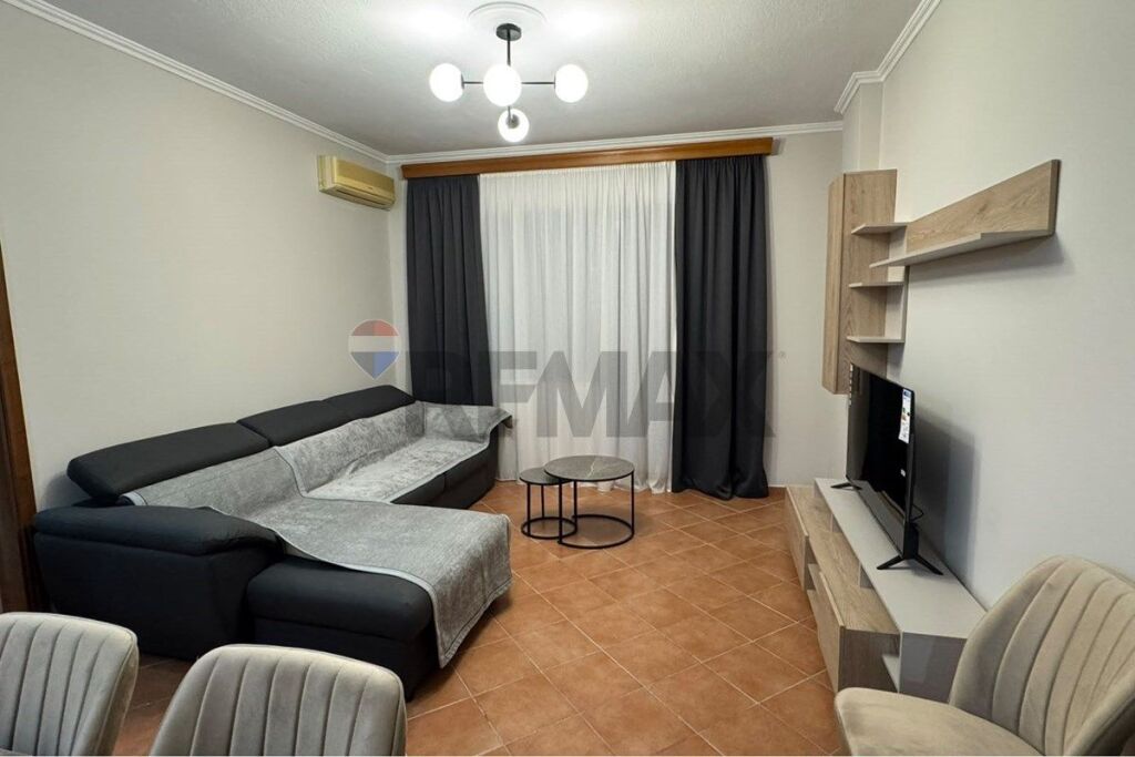 Apartament 1+1 me qera Kinostudio