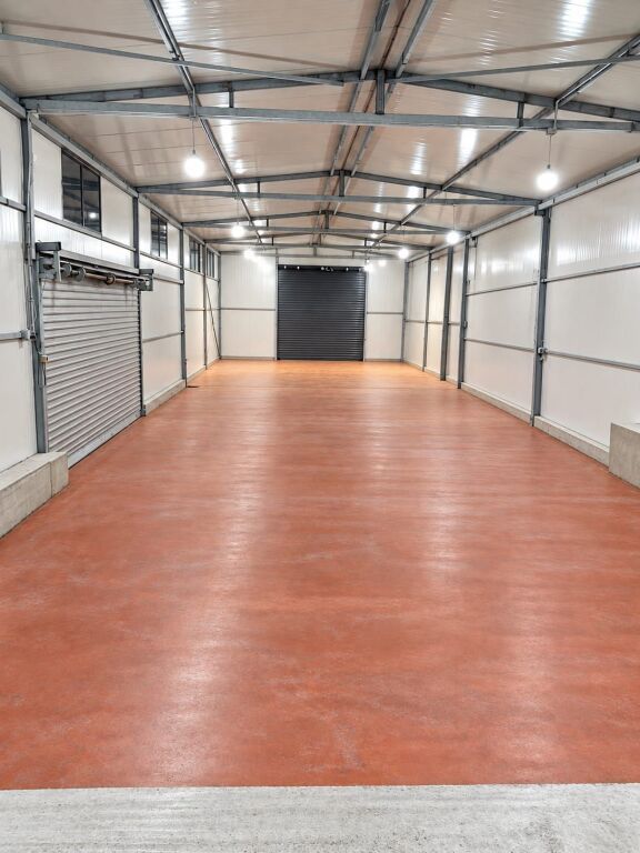 Warehouses for rent in Prush ID 5676