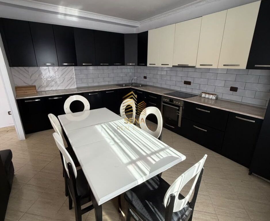 Qira, Apartament 2+1, Vasil Shanto, 70.000 Leke/Muaj