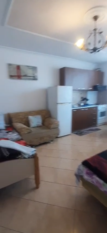 Appartamento 2+1 adatto per affitto Ospedale sotto il marciapiede !
