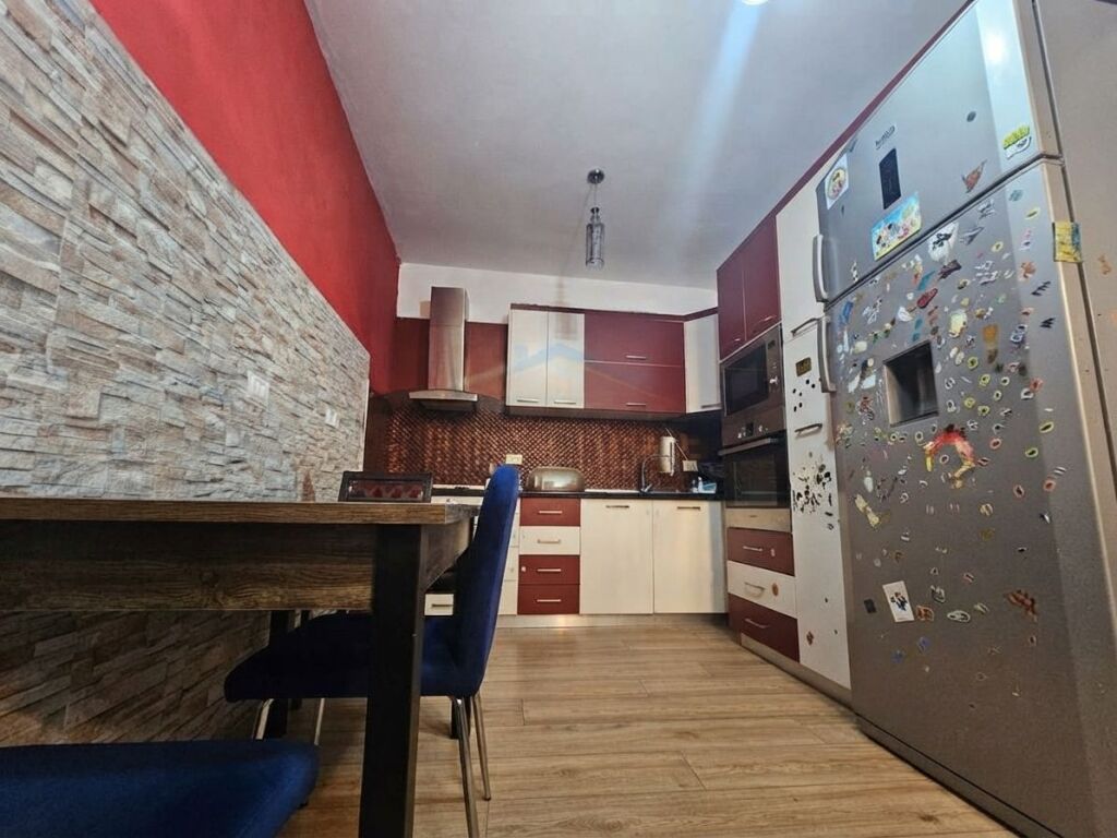 Rent, Apartment 2+1+2, Jordan Misja Street, Tirana.