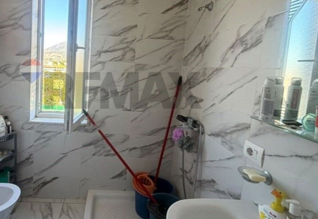 APARTAMENT 2+1 PER SHITJE NE KINOSTUDIO  ID: 530191031-804