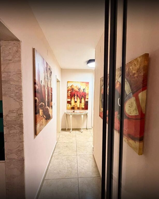 Apartament 2+1me qira Laprak .Post Parkimi