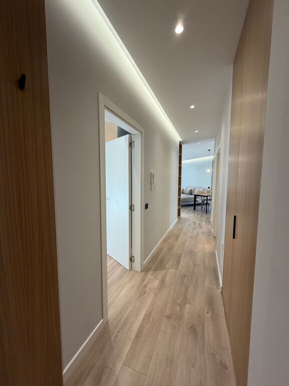 Jepet me qira apartament 2+1+2 – Liqeni i Thatë