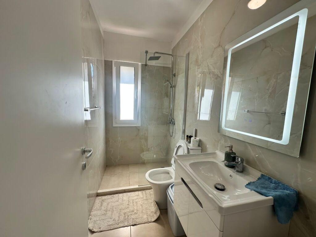 Appartamento 1+1 in Affitto a Lungo Termine - Marina Bay Luxury Resort, Vlora