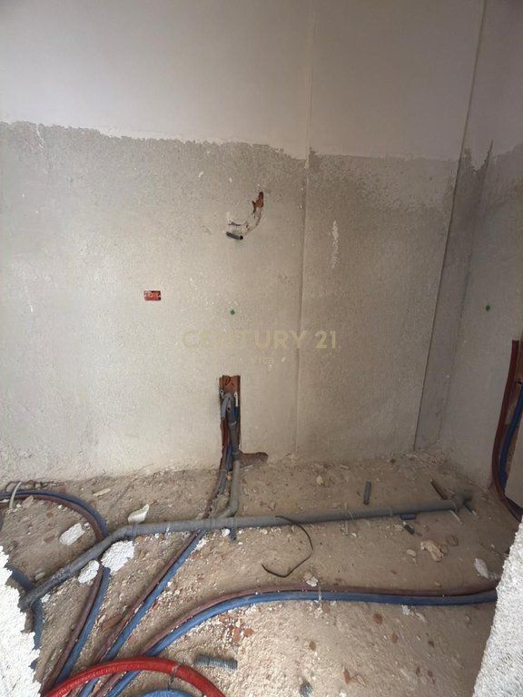 SHITET APARTAMENT 1+1 NE MALIN E ROBIT!!