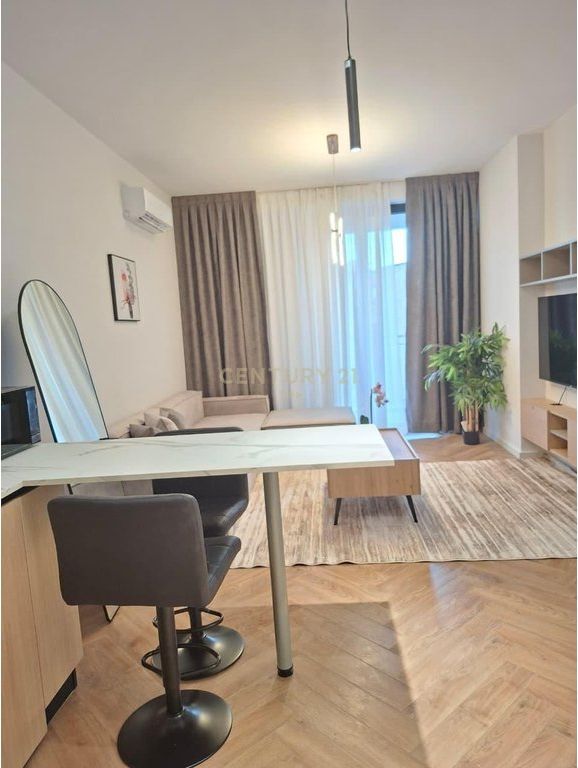 Appartamento 1+1 In Vendita in Via Mine Peza, Tirana - 187.500€ | 75 m²