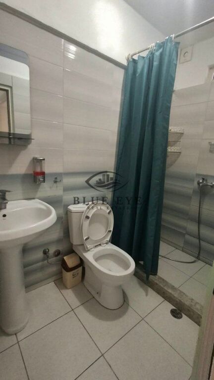JEPET ME QIRA APARTAMENT 1+1 – PRANË SPITALIT, DURRËS!