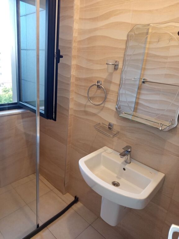 APARTMENT 1+1 50,000 LEKE 21 DECEMBER