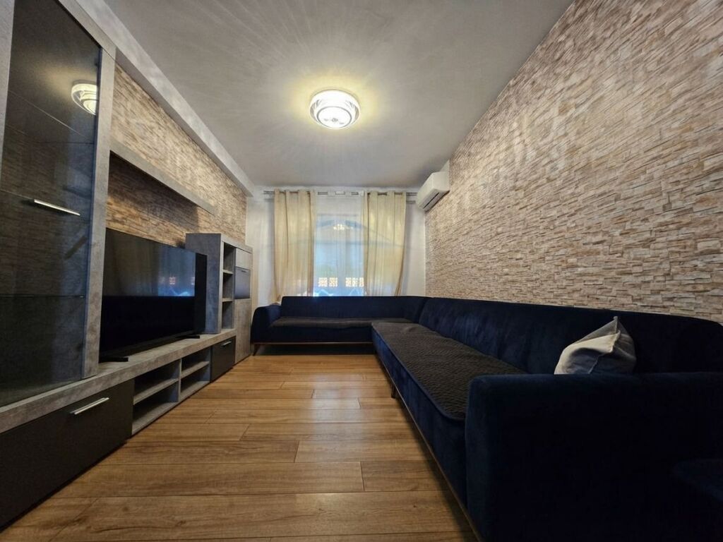 Rent, Apartment 2+1+2, Jordan Misja Street, Tirana.