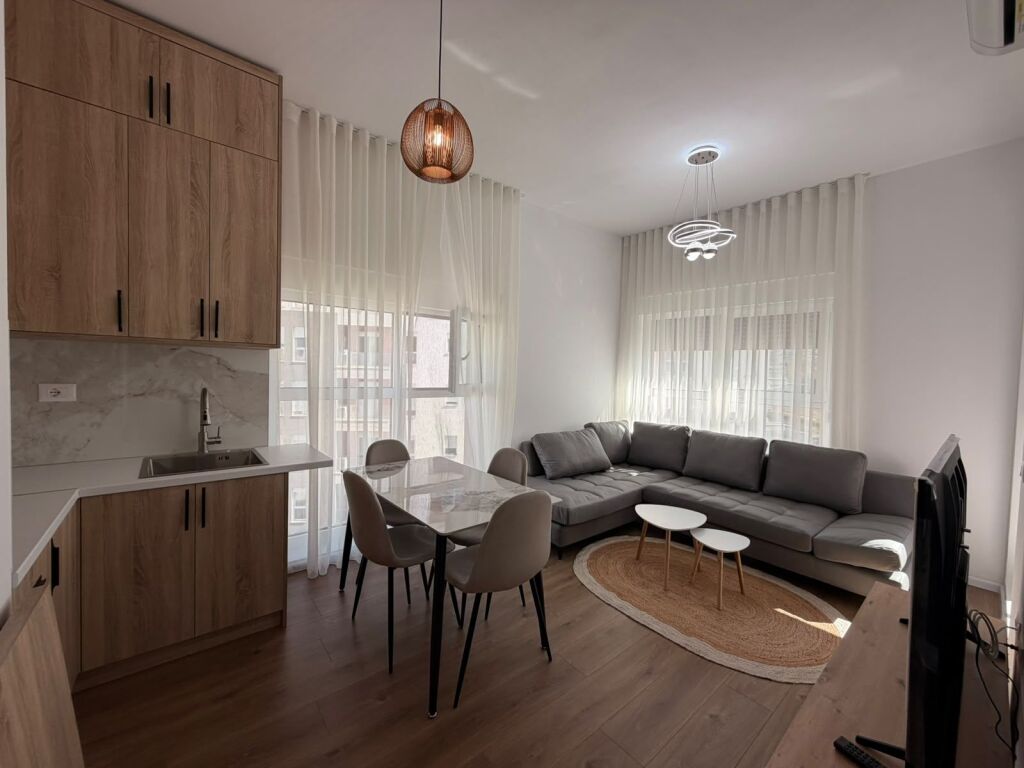 For Rent Ap 1+1 at Ali Demi Kadiu Complex