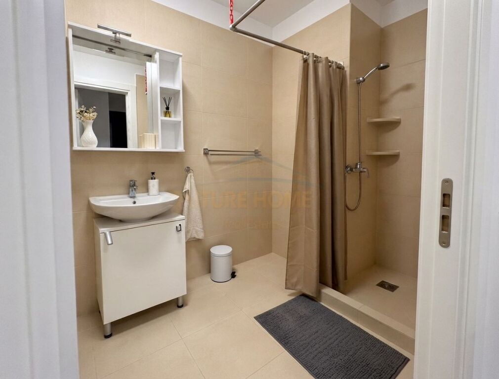 Affitto, Appartamento 2+1+2, Lago Secco, Tirana.