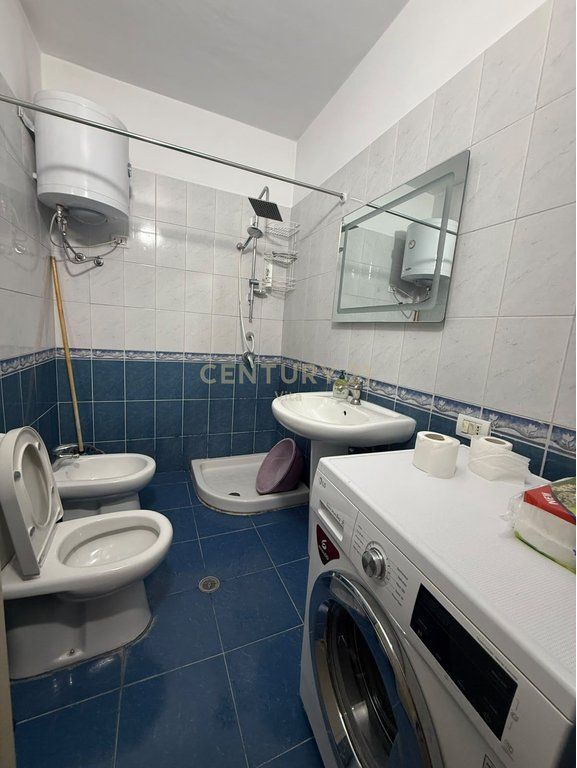 Apartament me Qira 2+1 pranë Detit në Plazh !!