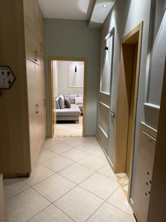 Apartament Modern 1+1 me Ballkon – 75m² Vasil Shanto