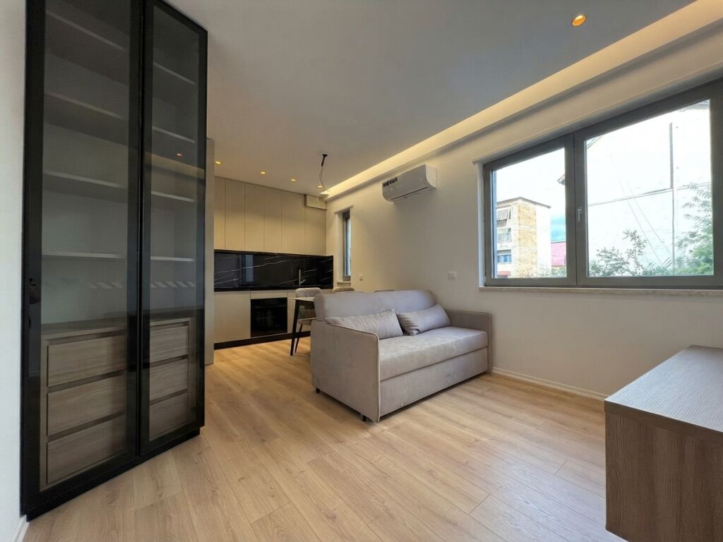 Qera, Apartament 1+1 , Pazari i Ri , Tirane