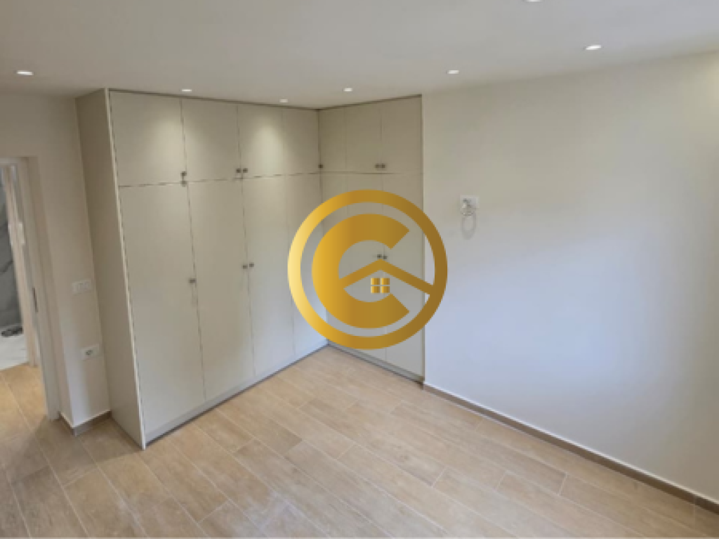 Apartament 1+1 në shitje në qendër të Sarandës – 60 m², kati i dytë