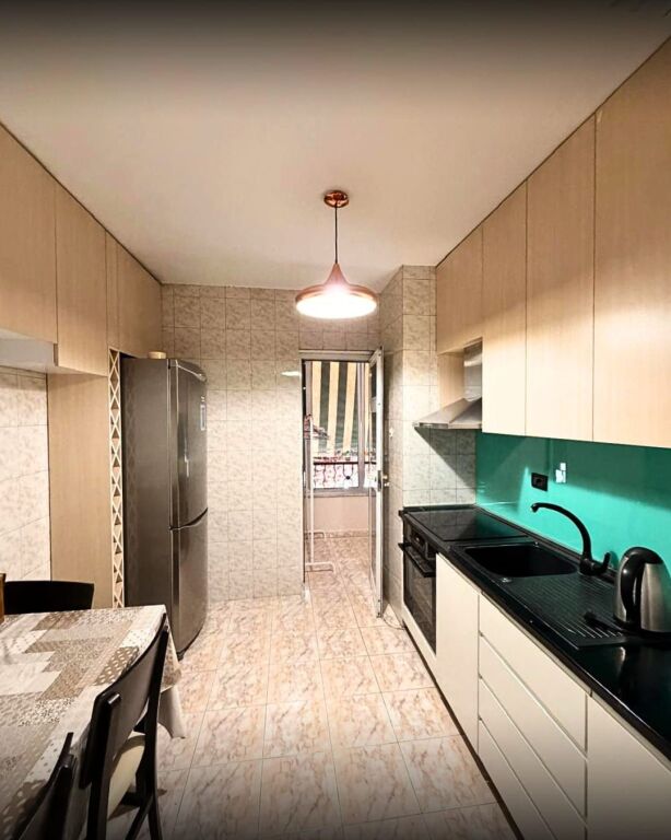 Apartament 2+1me qira Laprak .Post Parkimi