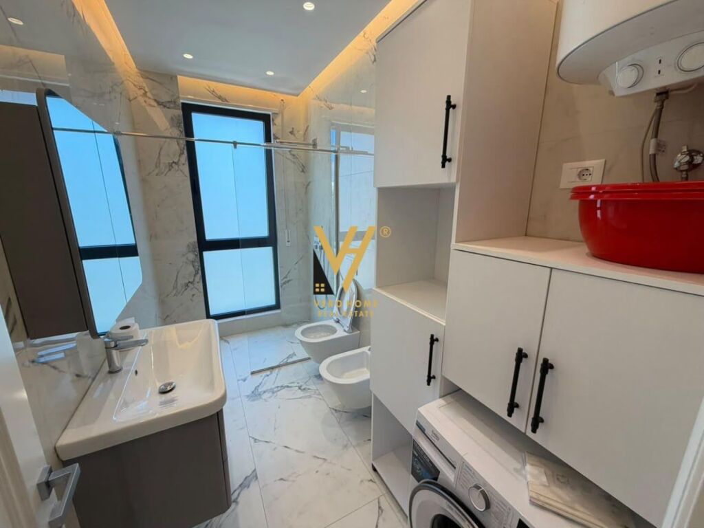 AFFITTASI APPARTAMENTO 3+1+2 BLK A PORCELAN 1.000 EURO