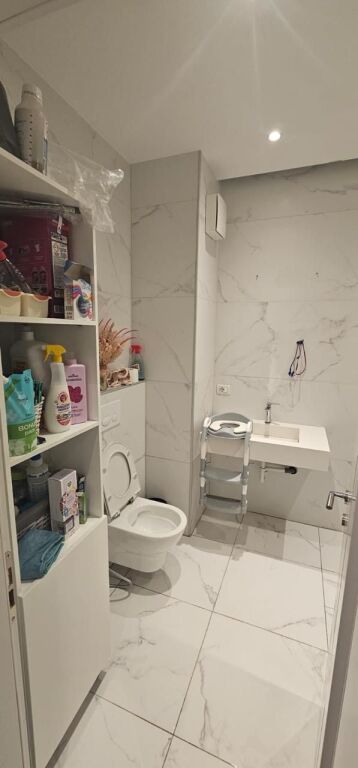 Jepet Apartament me qera don bosko 850