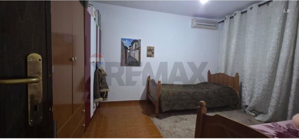 SHITET APARTAMENT 3+1 – pazari i ri