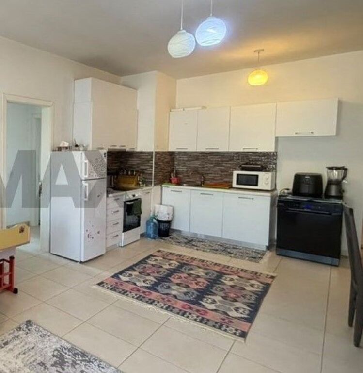 APARTAMENT 2+1 PER SHITJE NE KINOSTUDIO  ID: 530191031-804