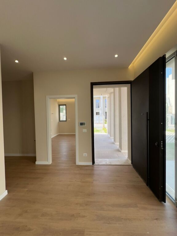 VILLA FOR RENT – GREEN VALLEY RESIDENCE