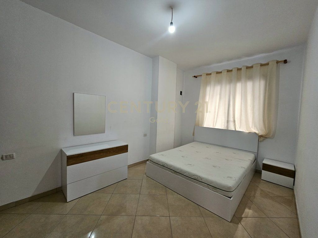 FOR RENT 2+1 APARTMENT IN YZBERISHT!