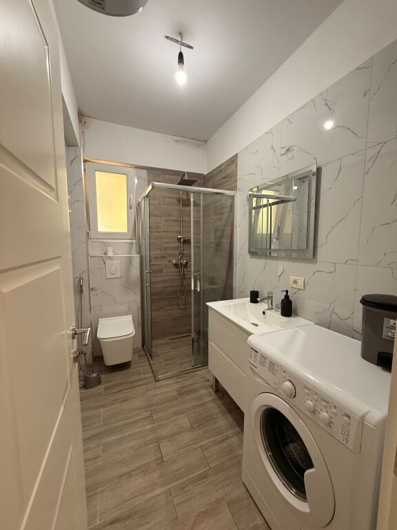 🏠 1+1 ME QIRA – TE SYRI TV, ASTIR | 39000 LEKË