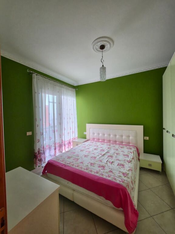 Apartament 1+1 me qera te Unaza e Re