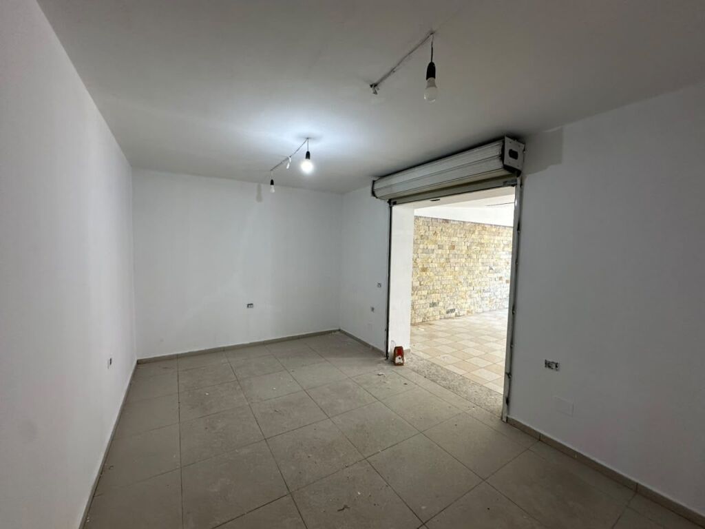 Rent, Business Premises, Durres Road, Tirana