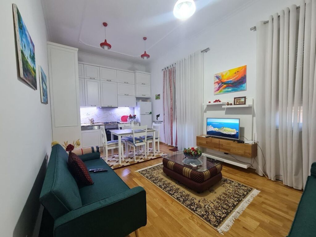 APARTAMENT ME QERA 2+1 RRUGA E DIBRES 65.000 LEKE FH-95017