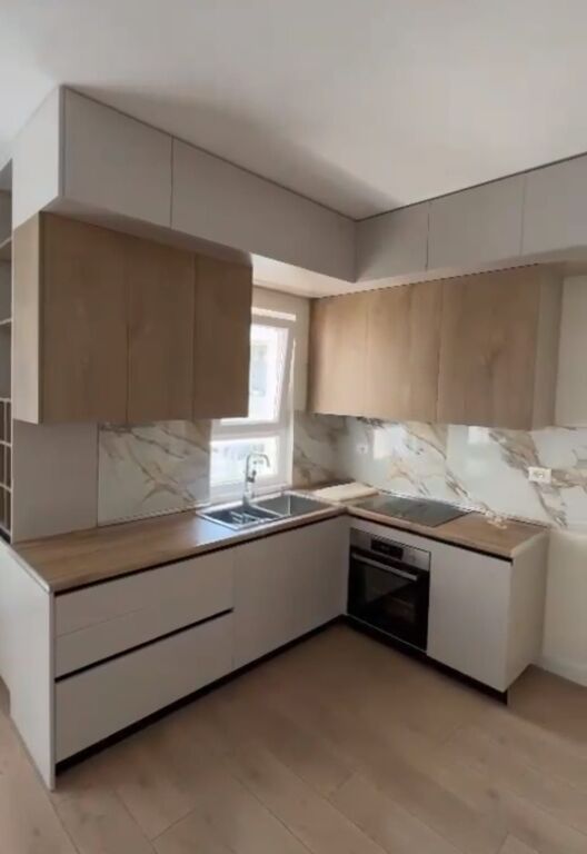 2+1 apartment for rent at Kodra e Priftit, Kinostudio! 600 thousand lek!