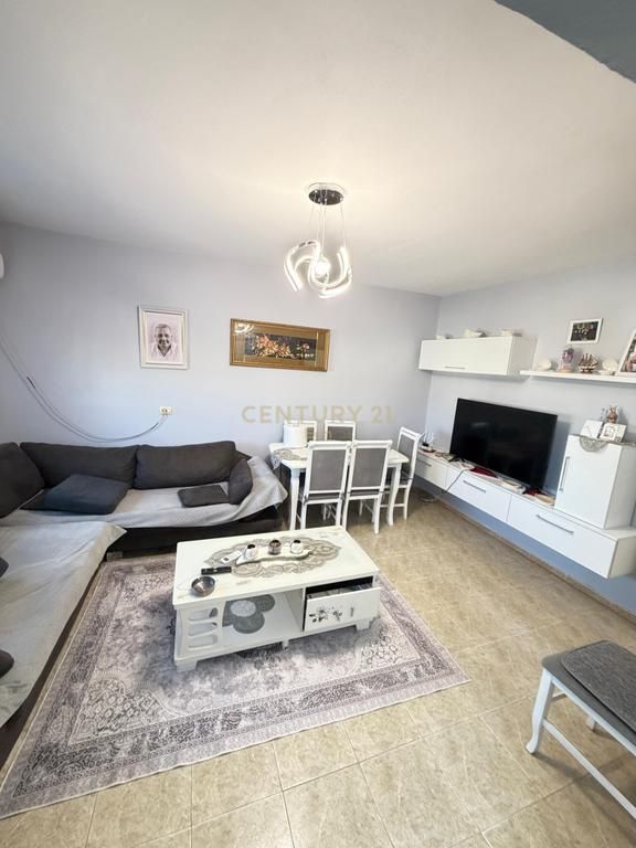 Shitet Apartament 1+1 | Lagjja 16, Durrës !