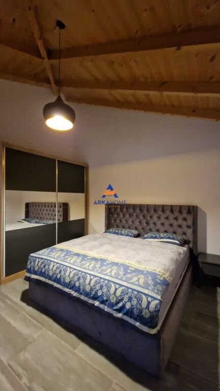 SHITET VILË 2-KATSHE+PISHINË 5000 M2 "NE SELITË" 37.000.000 LEKE