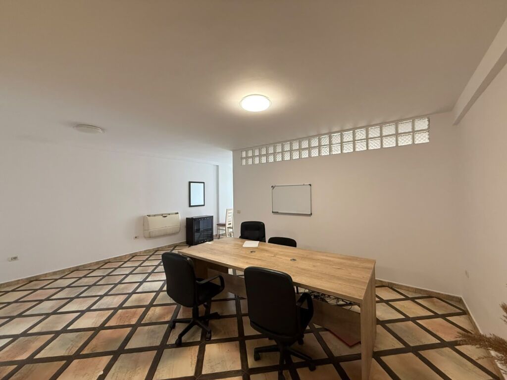 Business premises for rent at the former Exhibition, Vasil Shanto