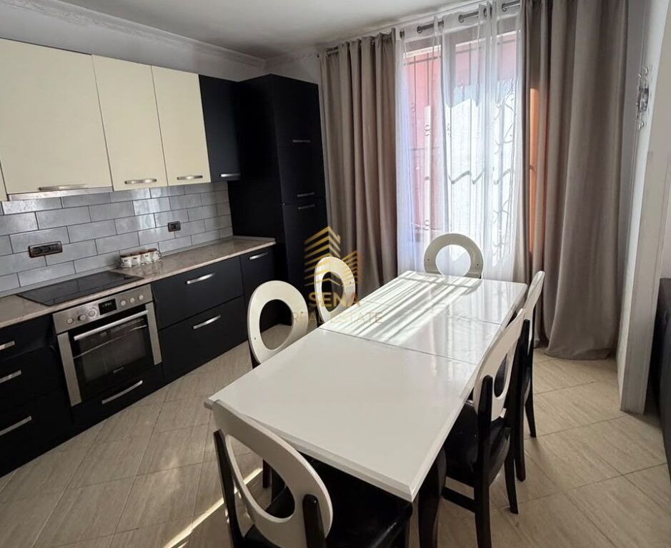 Qira, Apartament 2+1, Vasil Shanto, 70.000 Leke/Muaj